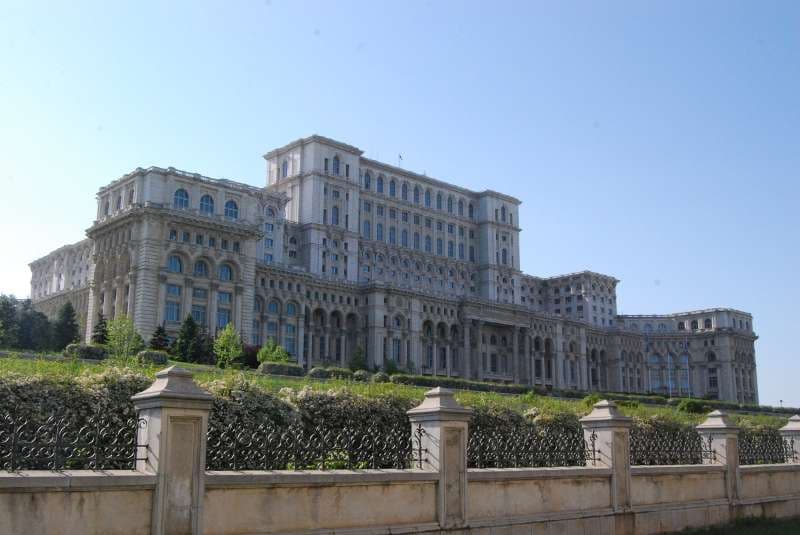 Romania’s People Palace comes third among Best Buildings in the World