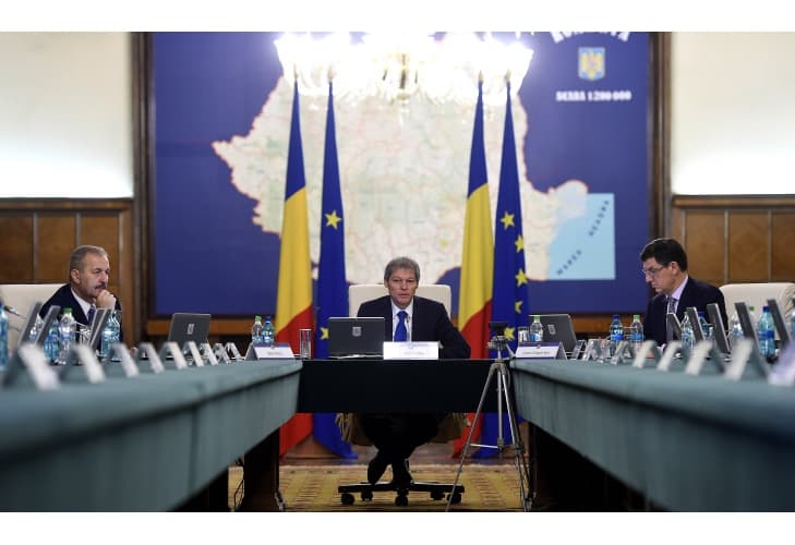 Romania's Government comes up with new law on public wages