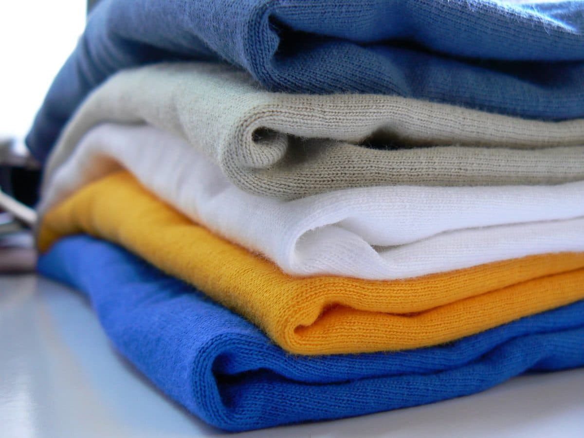 Where to donate clothes in Bucharest?