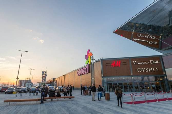 New shopping center in Romania registers higher than expected traffic in the opening weekend