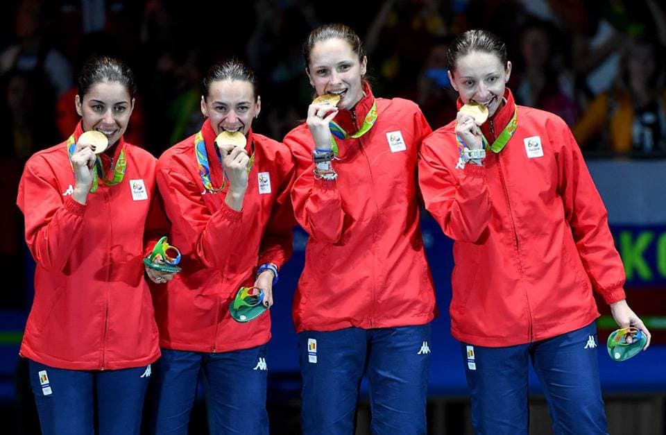 Olympic champions promote fencing during Flashmob Romania event this September