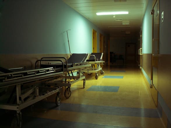 Bucharest looks to fight hospital infections with robot help
