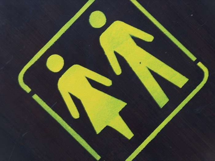 Research: Romanian women could close gender pay gap in 2018