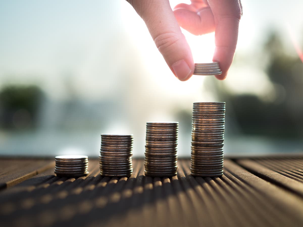 Two third of Romanians expect to work after retirement