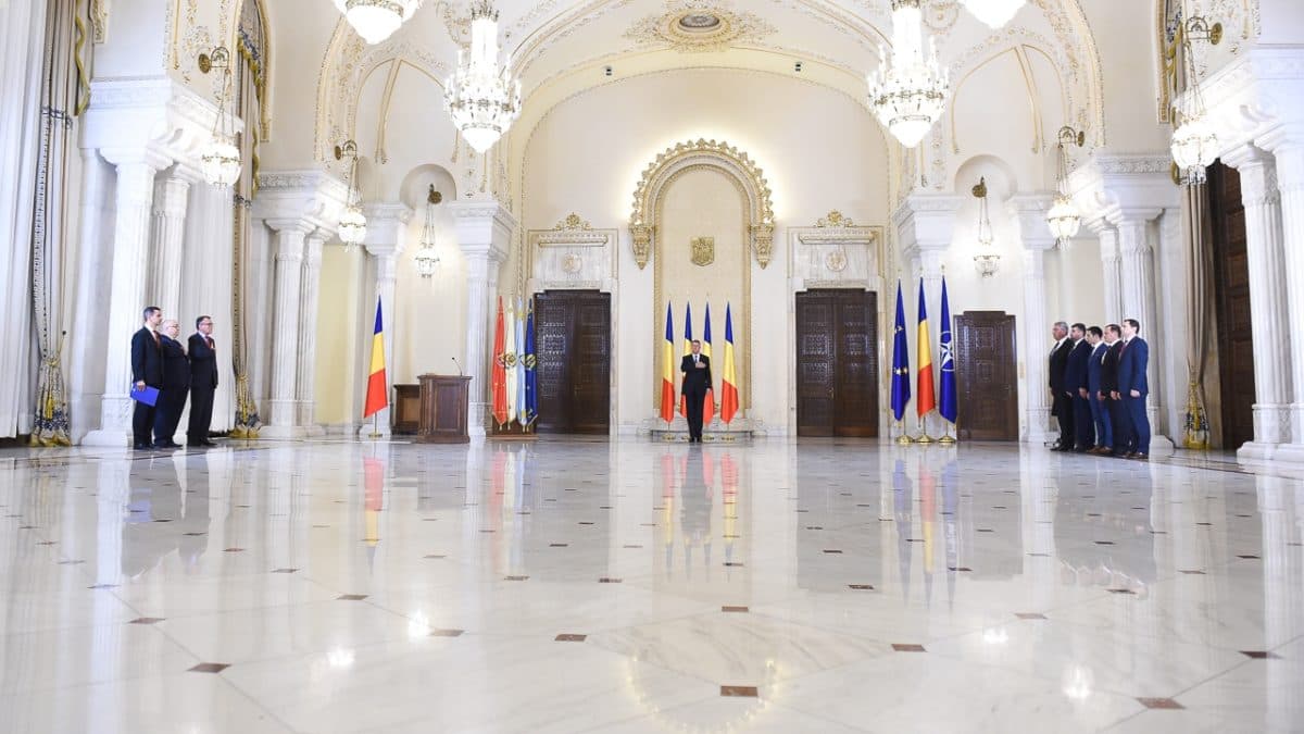 Romanian President accepts new minister appointments