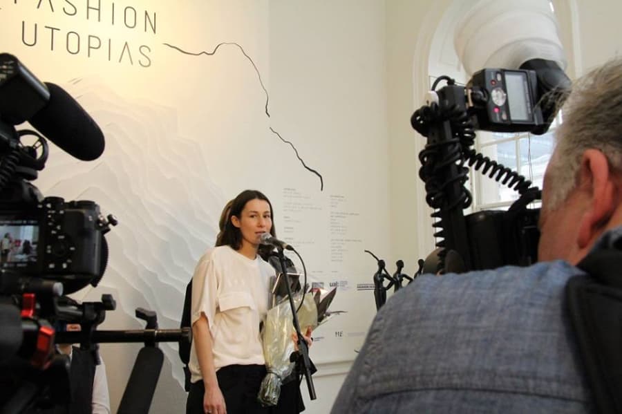 London Fashion Week: Romanian designer wins the first Special Prize for Accessory Design
