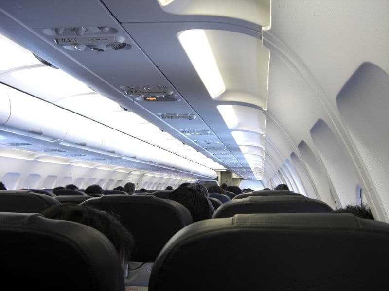 Romanian MPs want intelligence service agents on board aircraft