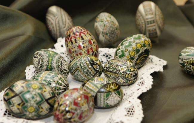 Romanians plan Easter at home, on lower than EUR 100 budget
