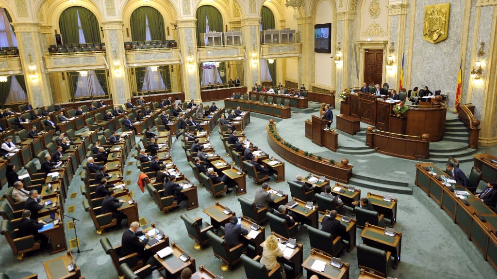 Romanian Senate adopts new Administration Code