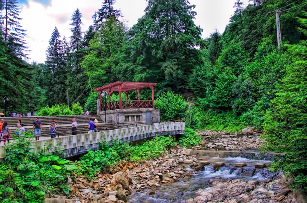 Romanian town launches public fundraising campaign to buy mineral water springs
