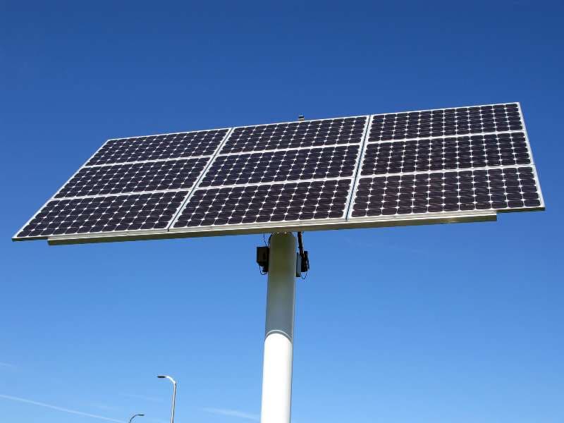 Romanians arrested in Italy for stealing solar panels worth EUR 0.3 mln