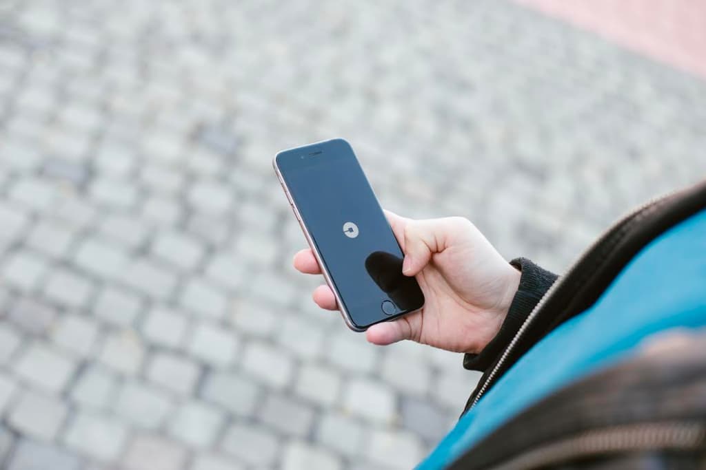 Bucharest, the first city in CEE where Uber will offer rides in 100% electric cars