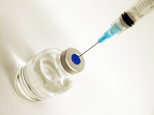 Romanian parents refusing to vaccinate their children could get fined