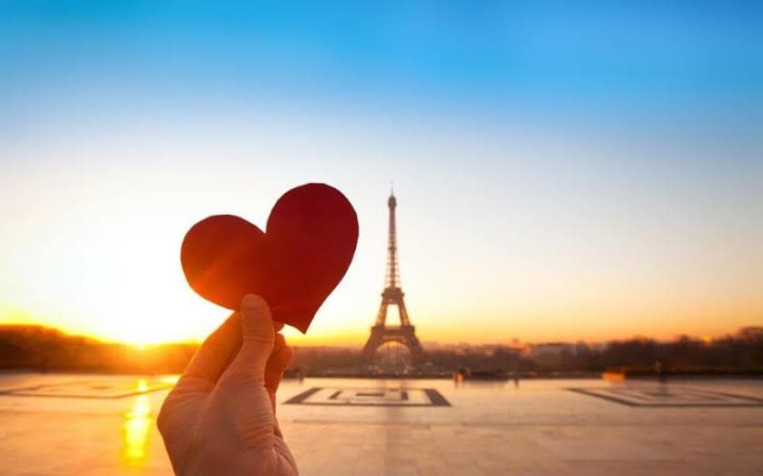 Romantic holiday: Which are the Romanians’ favorite destinations for Valentine’s Day?