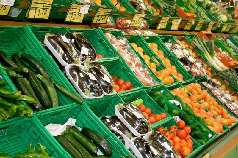 Inflation down to 4.2 percent, services prices drop