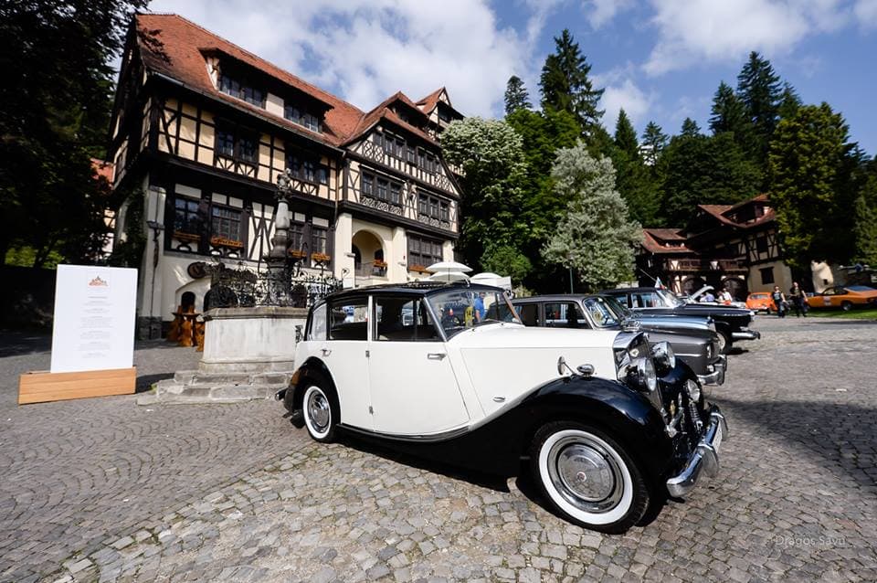 Classic cars on display at famous Romanian castle this weekend