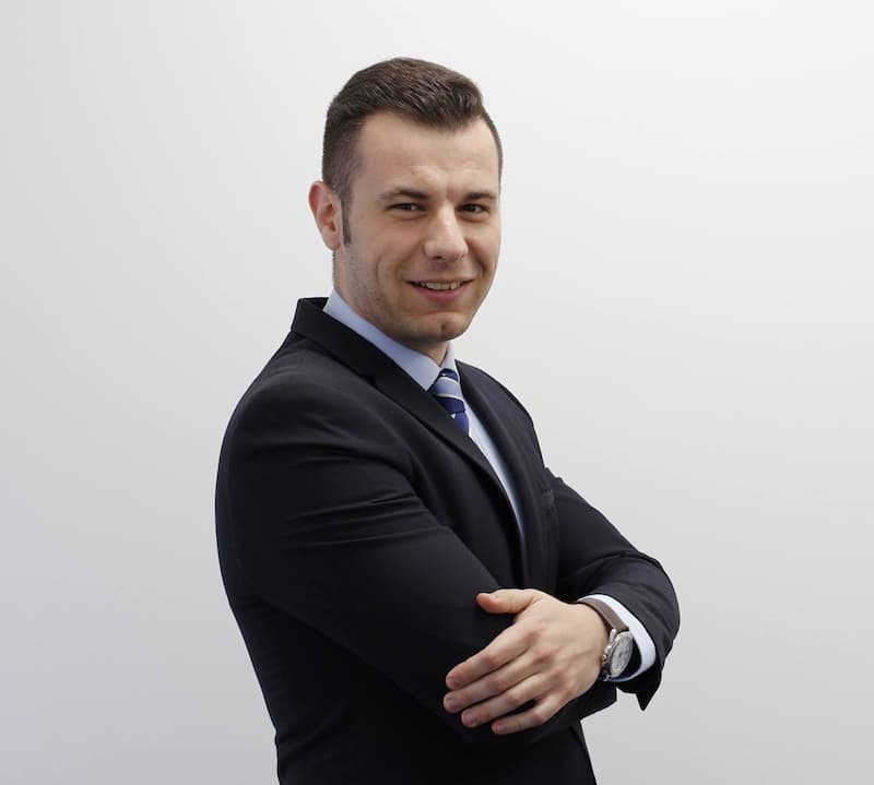 Romanian investment fund Neogen pours EUR 0.45 mln in RacketPal app