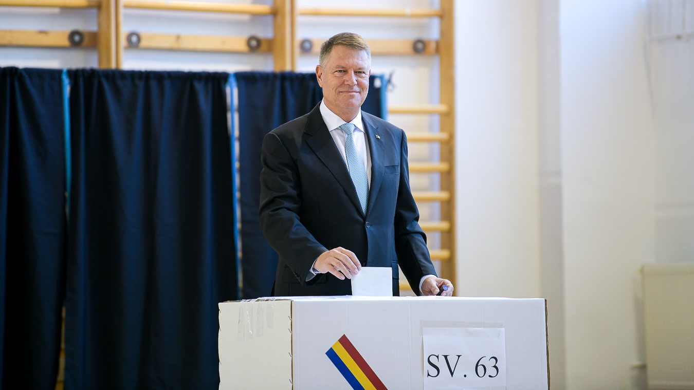 Romania Presidential Elections 2019 Who Are The Winners And The Losers After The First Round Comment Romania Insider