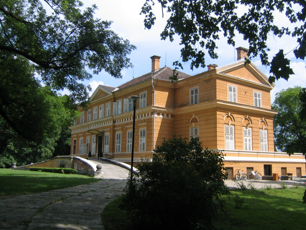 Western RO: Domeniul Regal Săvârșin a fost deschis vizitatorilor în luna mai Western RO: Domeniul Regal Săvârșin a fost deschis vizitatorilor în luna mai