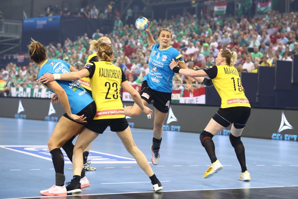 Romanian handball teams win bronze and gold in Champions League and EHF
