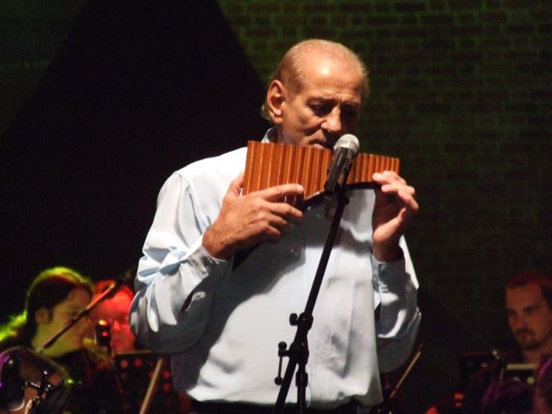 Romanian pan flute master Zamfir to perform at Jeux de la