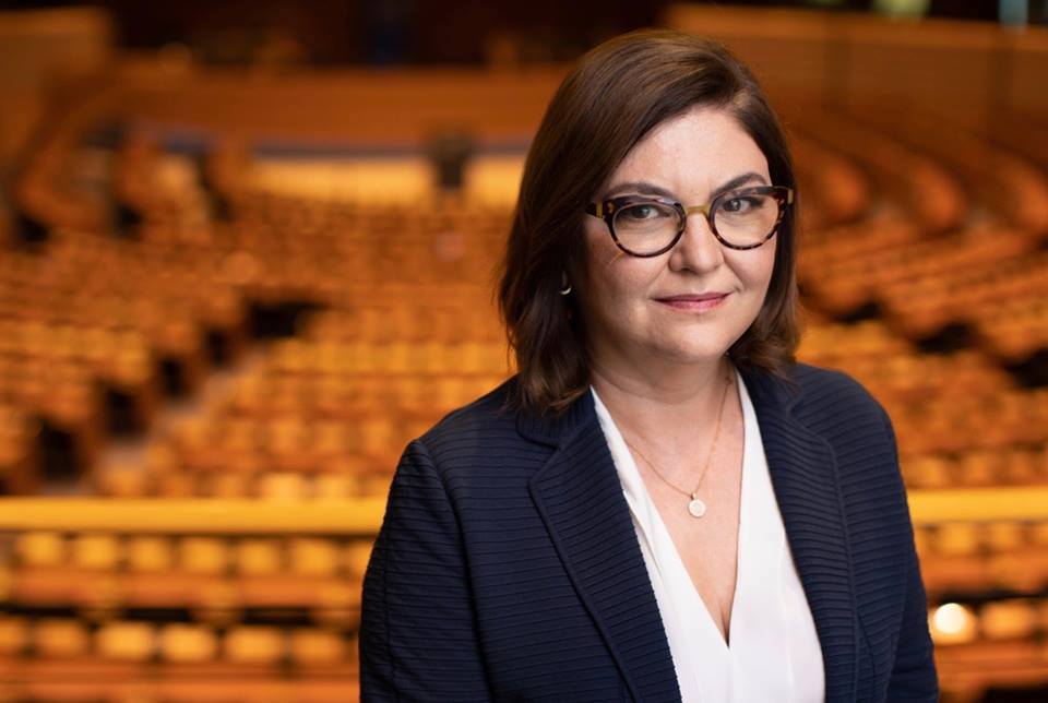 Romanian MEP Adina Valean, accepted as European ...