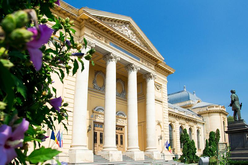 Bucharest University of Medicine gets EUR 24 mln loan from ...