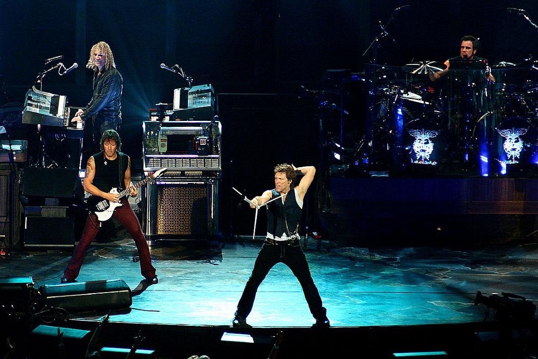 Concert Bon Jovi Pe 21 Iulie 2019 In Bon Jovi Always In My Heart Facebook