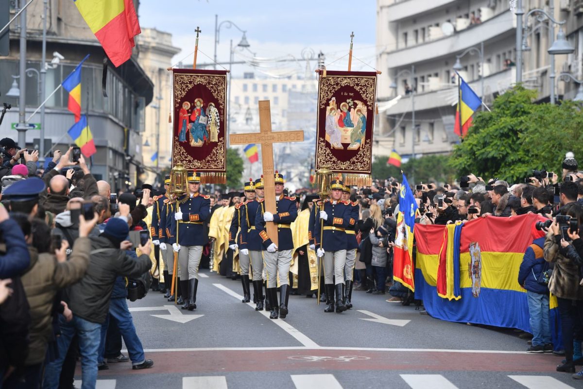 Thousands join funeral of Romania’s last king Romania Insider